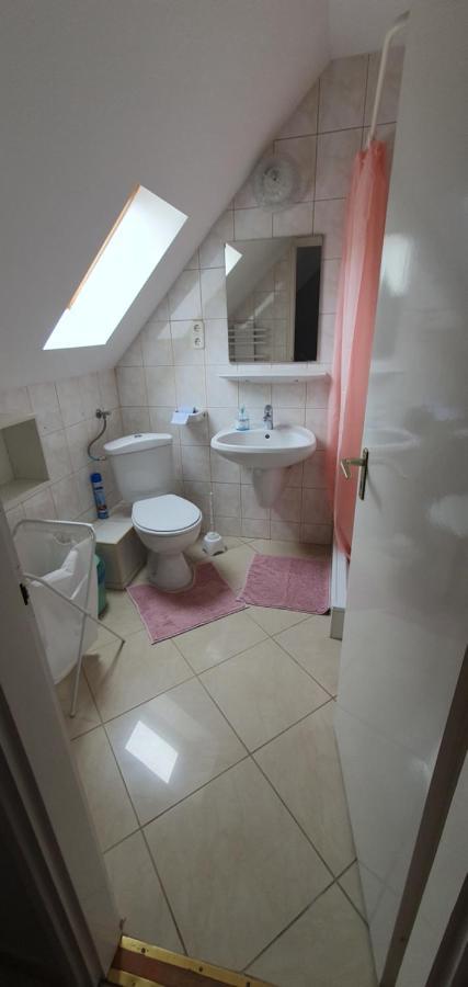 Pihenes Haza-relax Apartmanhaus Apartment