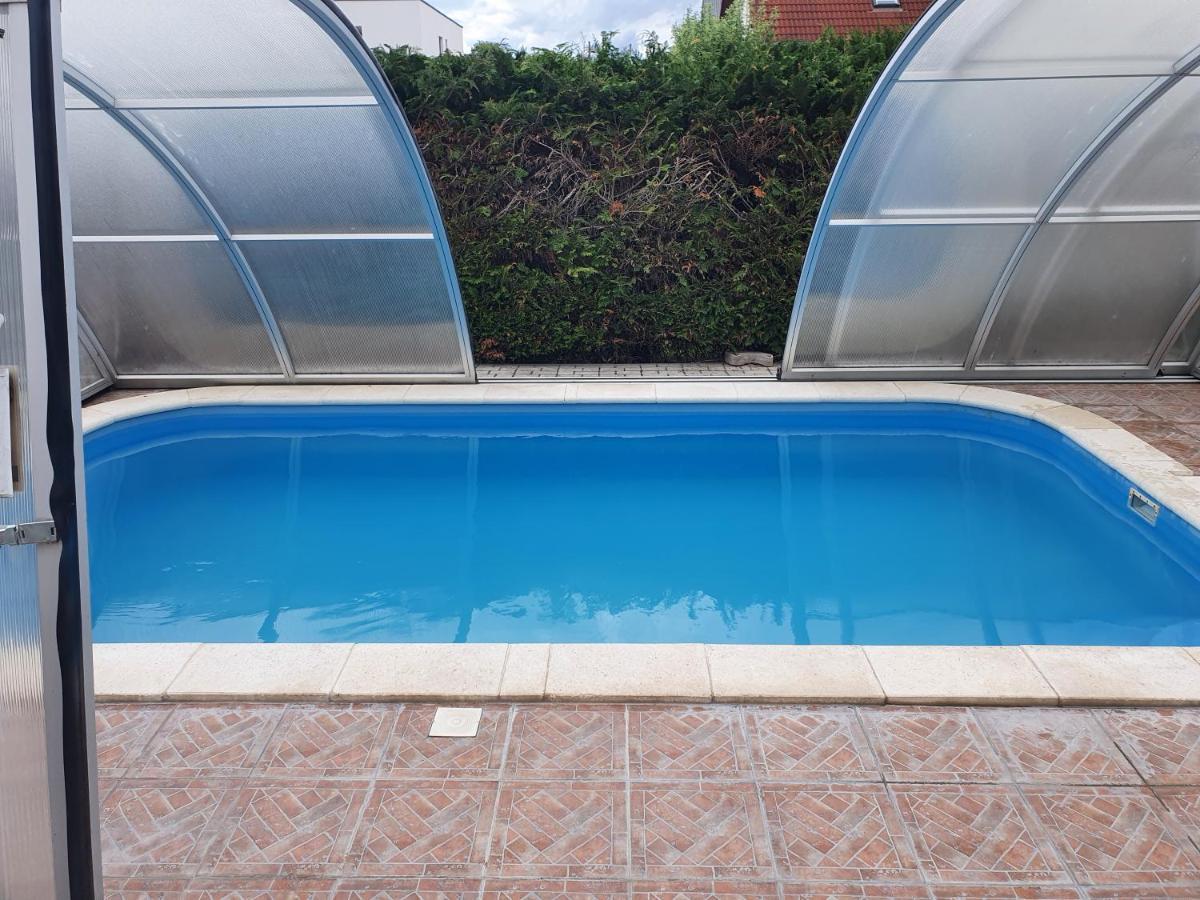 Apartament Pihenes Haza-relax Apartmanhaus *