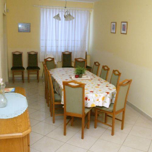Pihenes Haza-relax Apartmanhaus Gyenesdias