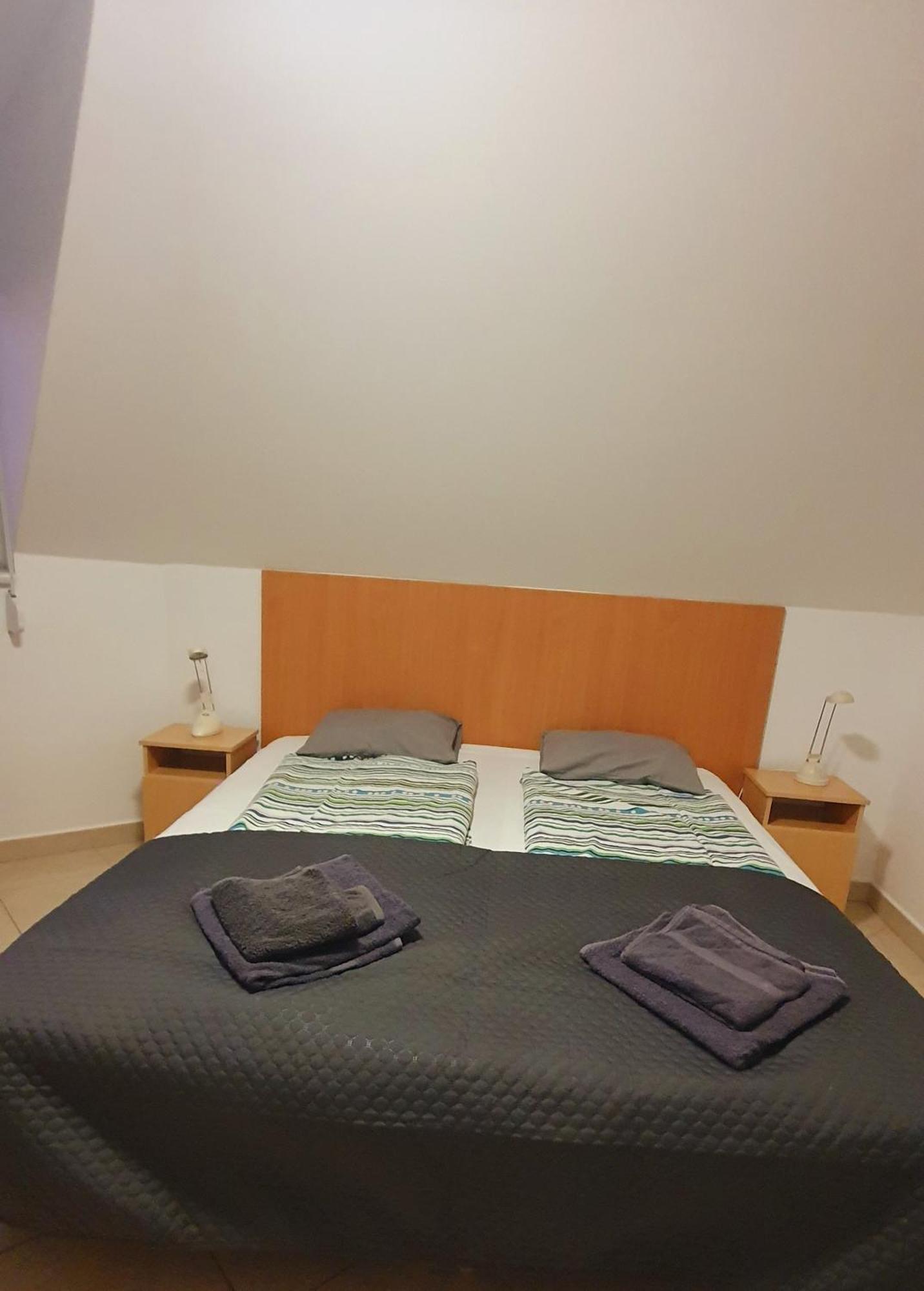 Pihenes Haza-relax Apartmanhaus Apartment